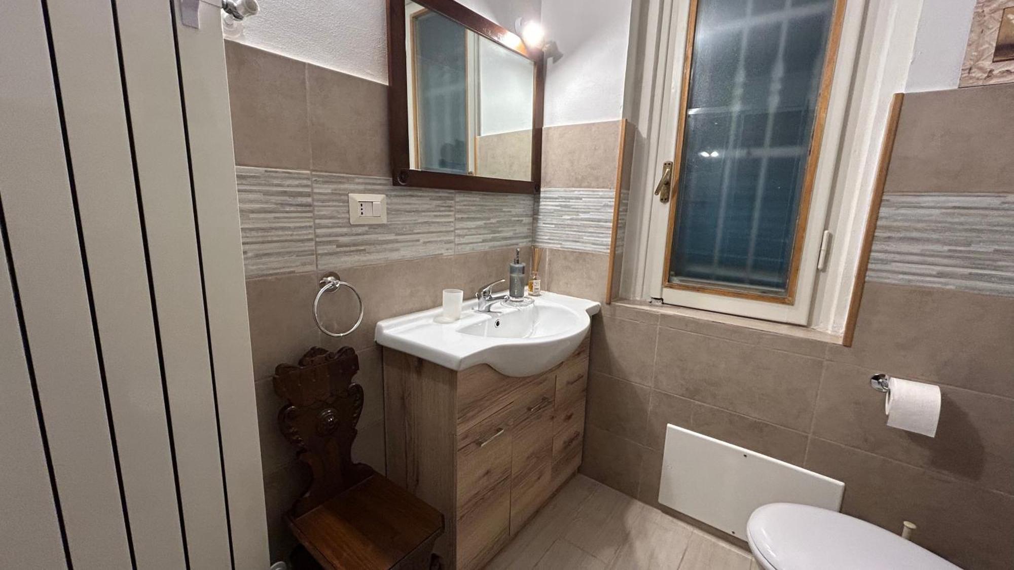 B&B Le 5 Vie Appartamento Con Camera Tripla Floransa Dış mekan fotoğraf